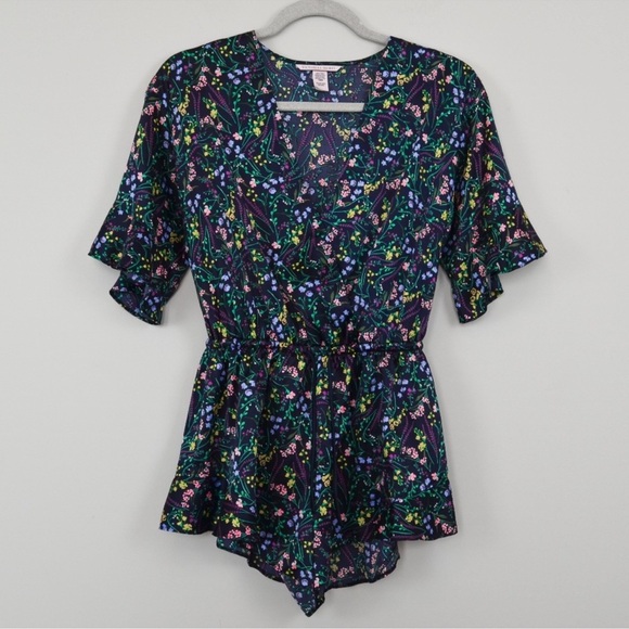 VS Floral Printed V Neck Wrap Ruffle Romper Sz XS - Picture 3 of 9
